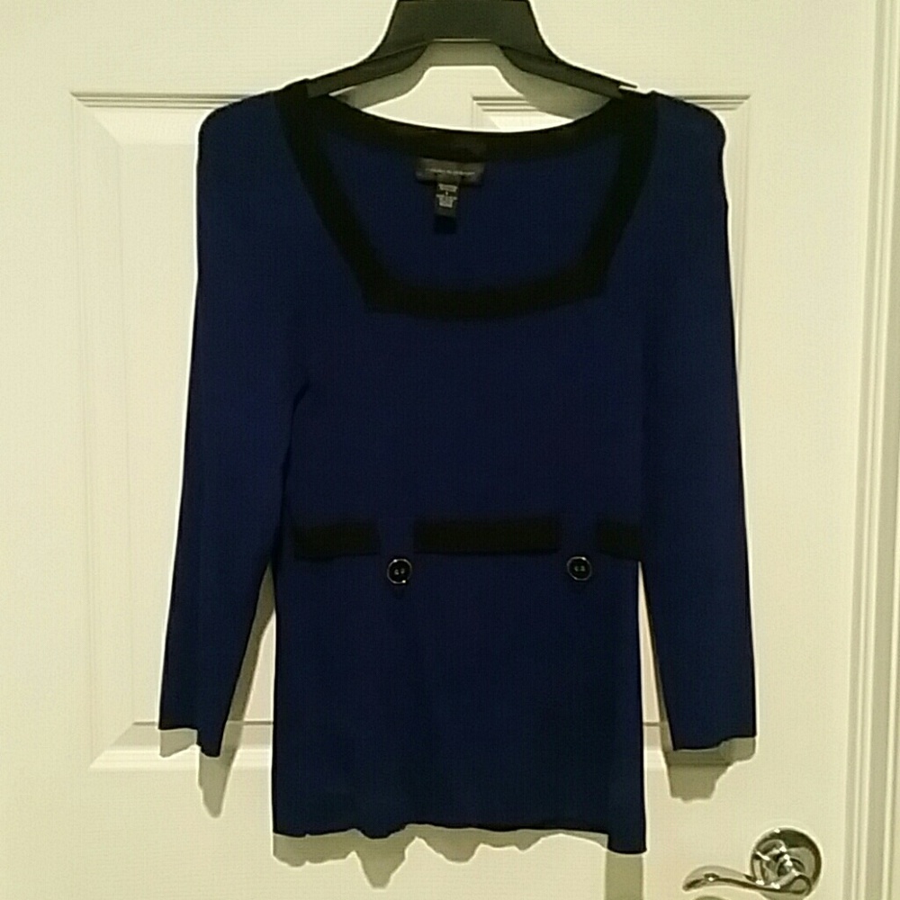 Beautiful new blouse navy and black size Large